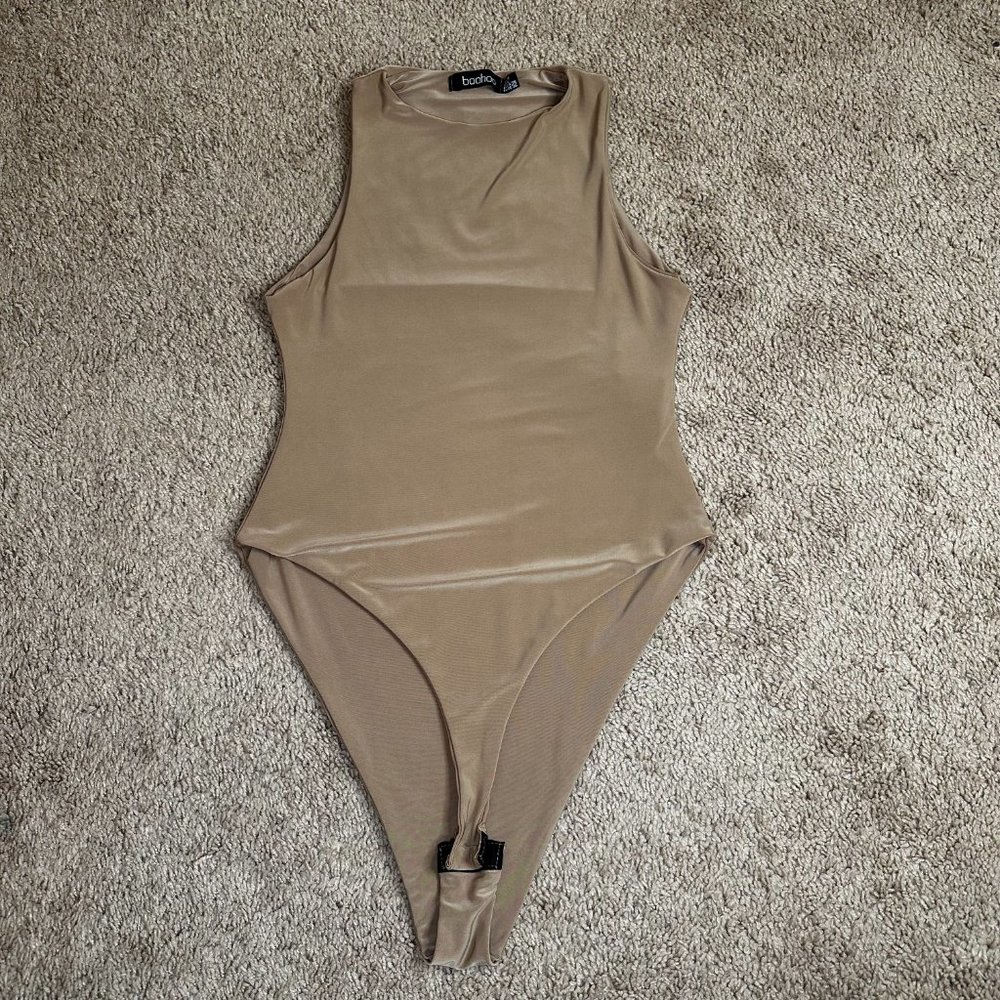 EUC Basic Bodysuit - Picture 2 of 5